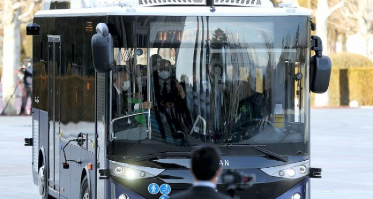 Türkiyənin ilk sürücüsüz elektrik avtobusu